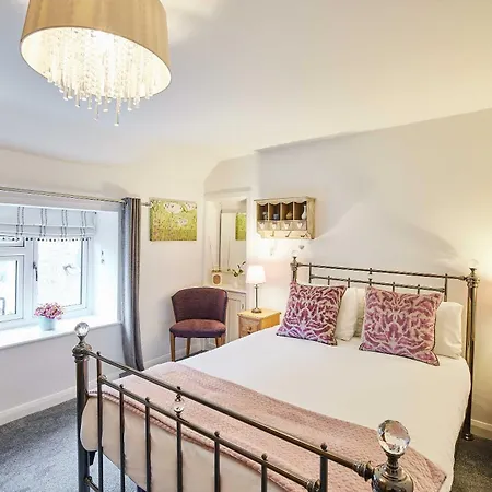 Host & - Anvil Tatil Evi